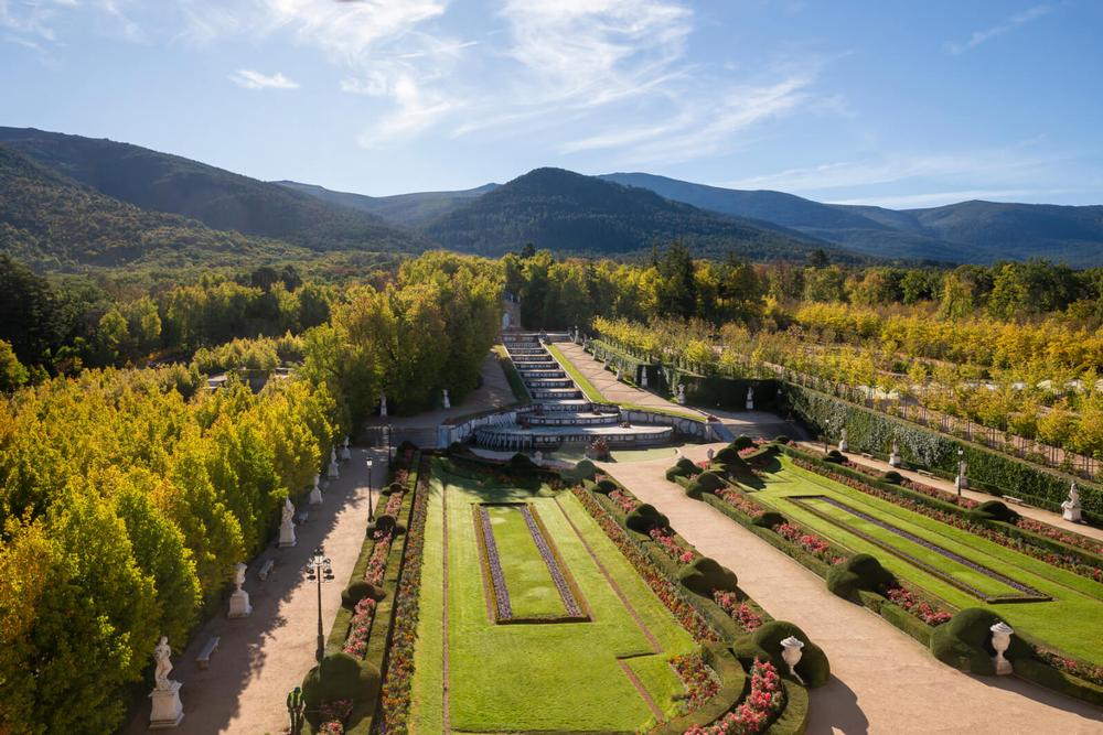 PATRIMONIO NACIONAL Y TURISMO DEL REAL SITIO