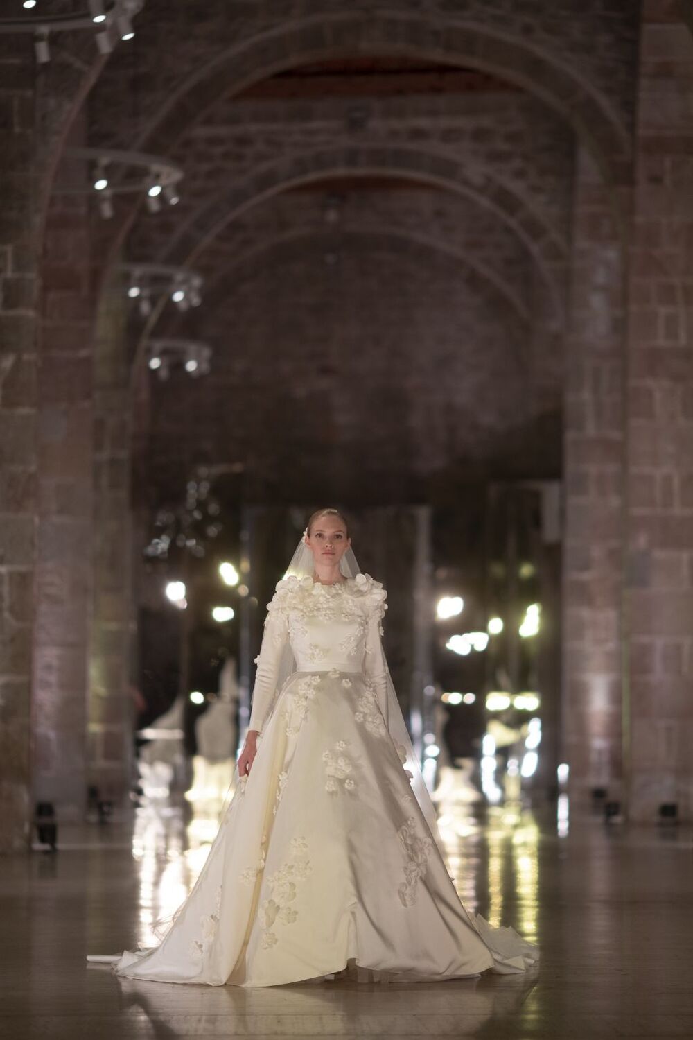 Elie Saab celebra su puesta de largo en la moda nupcial en Barcelon  / MARTA PÉREZ