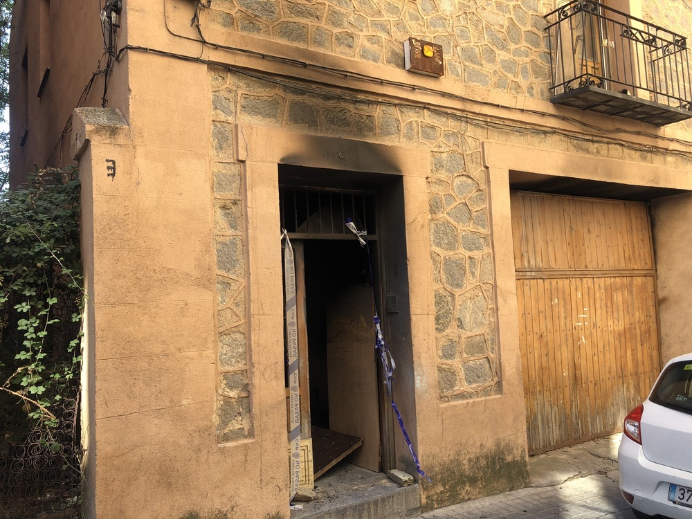 Cinco heridos tras un incendio en la casa okupa de San Millán