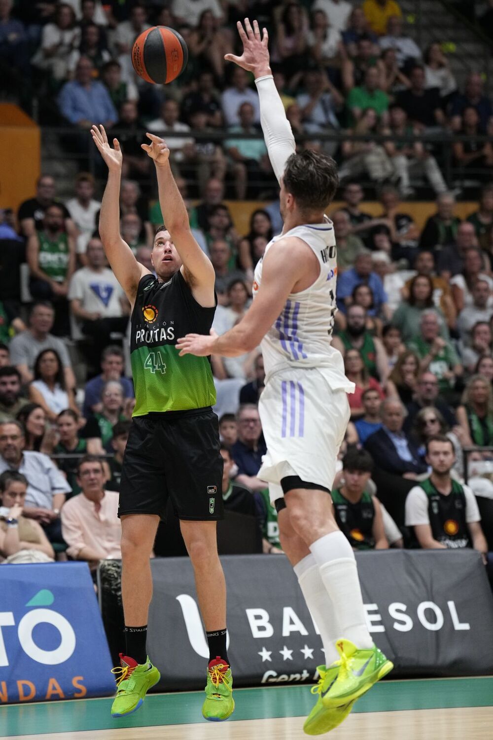 JOVENTUT / REAL MADRID  / ALEJANDRO GARCIA