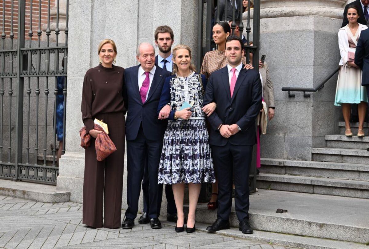 José Luis Martínez-Almeida, alcalde de Madrid, y Teresa Urquijo se dan el ‘Sí, quiero’ ante 500 invitados
  / JOSÉ OLIVA