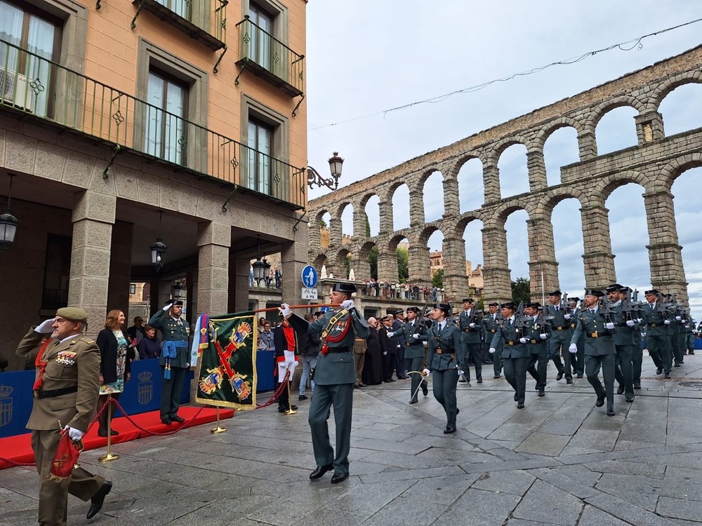 La Guardia Civil celebra su día bajo la lluvia