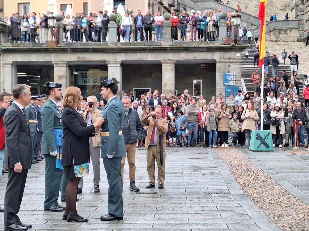 La Guardia Civil celebra su día bajo la lluvia