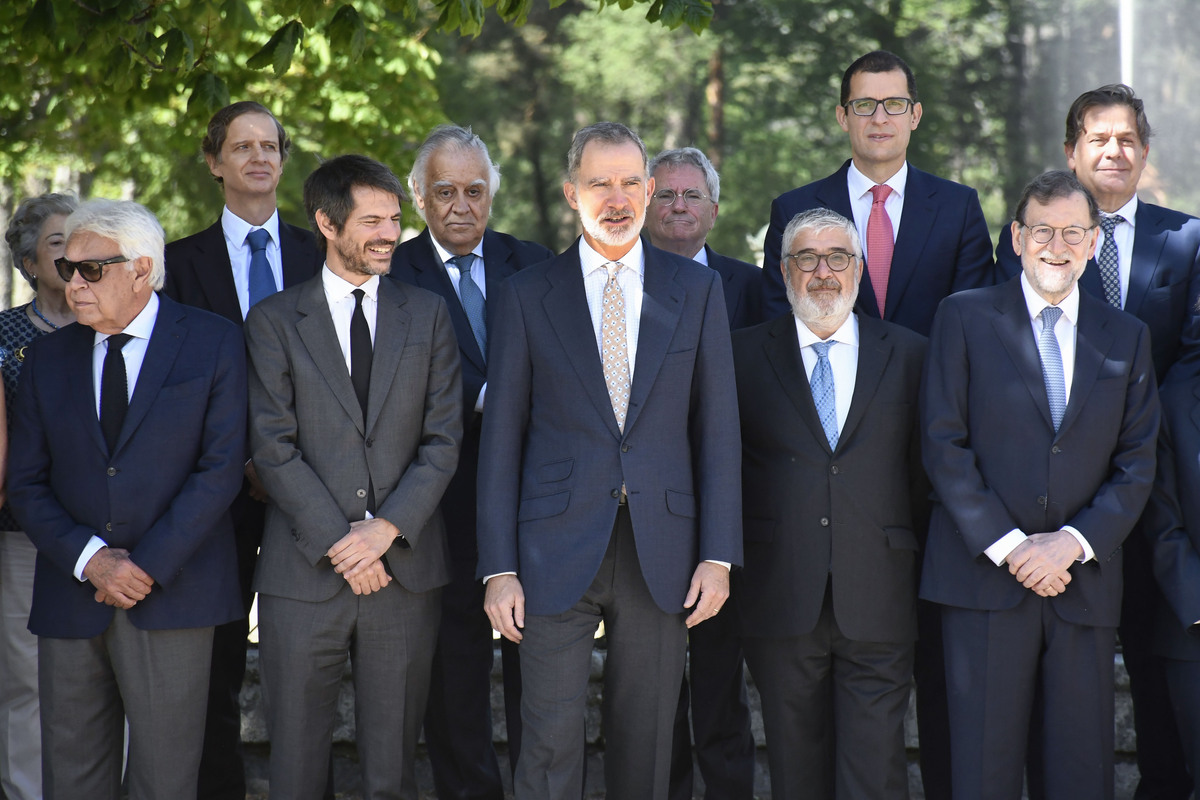 Felipe VI preside la reunión del patronato del Real Instituto Elcano