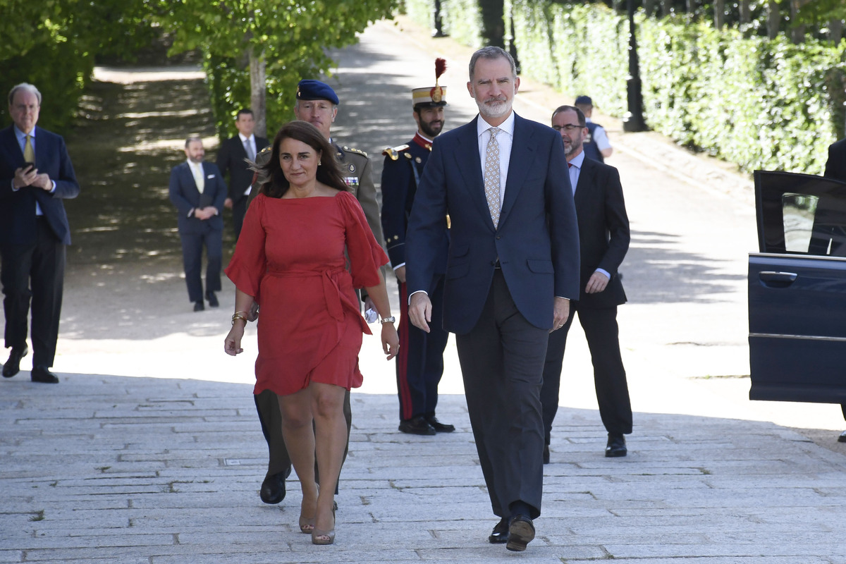 Felipe VI preside la reunión del patronato del Real Instituto Elcano  / PABLO MARTÍN /EFE