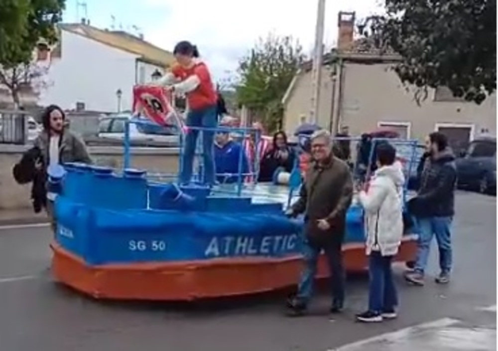 La gabarra construida en un pueblo de Segovia