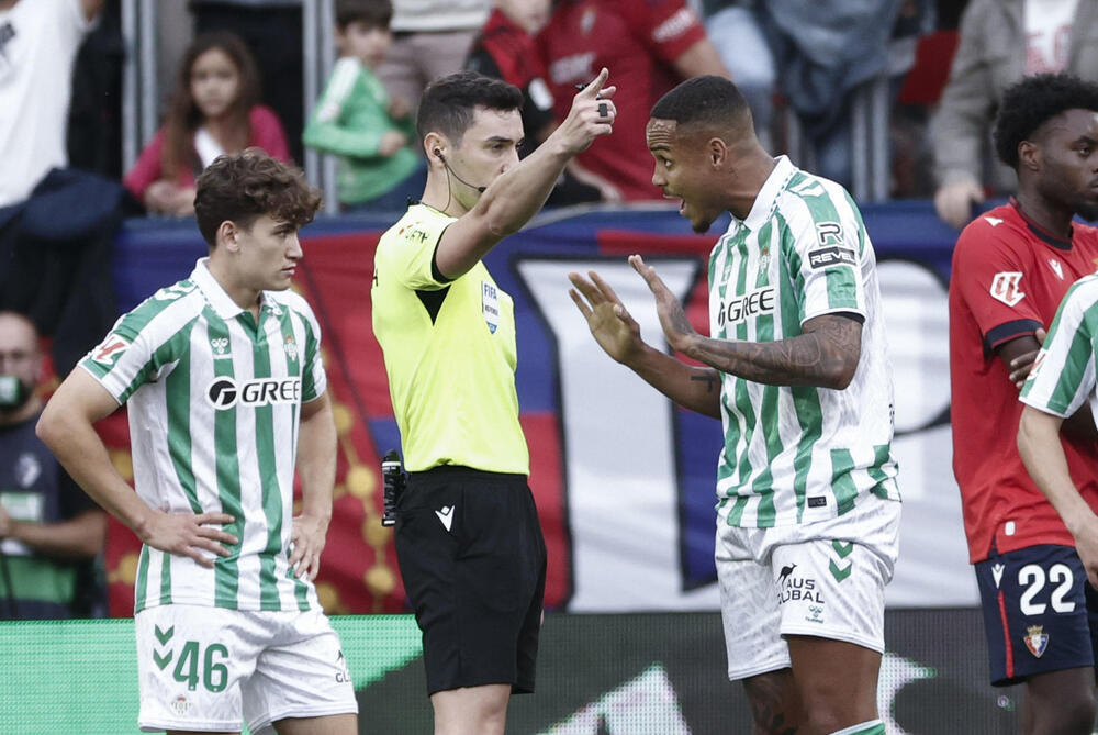 Chimy Ávila corta la racha de Osasuna en El Sadar