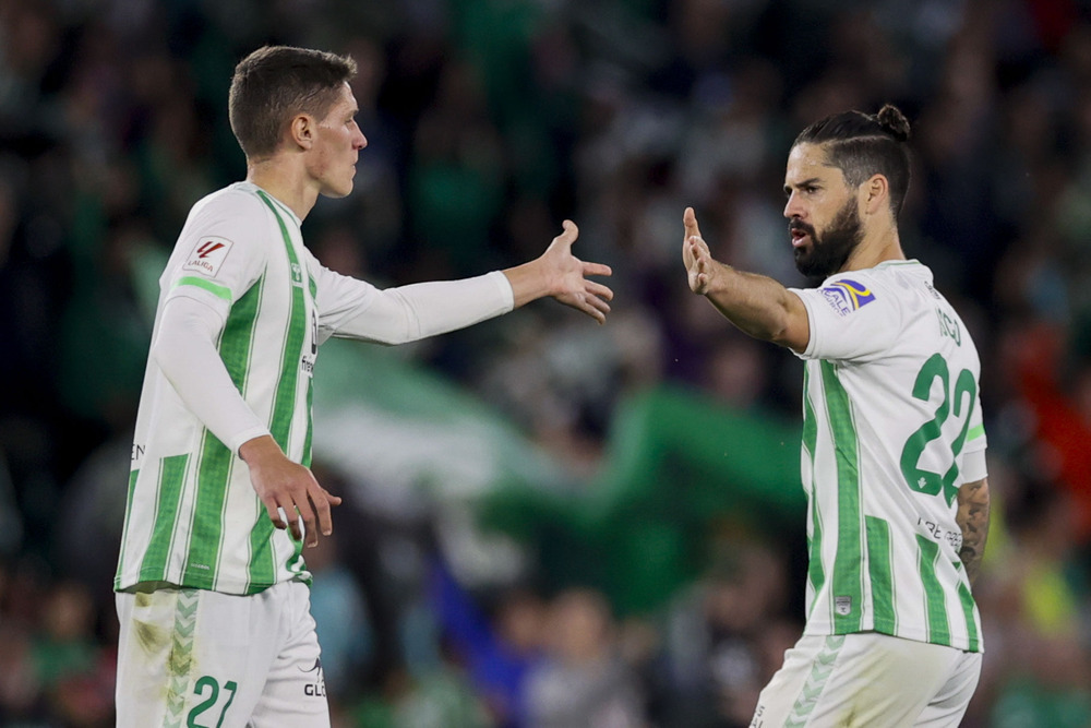 El Getafe tutea al Betis y rasca un punto en el Villamarín