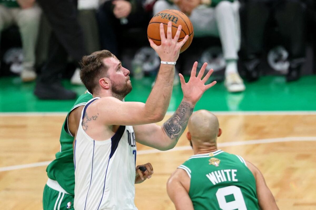 NBA: Finals-Dallas Mavericks at Boston Celtics  / PETER CASEY