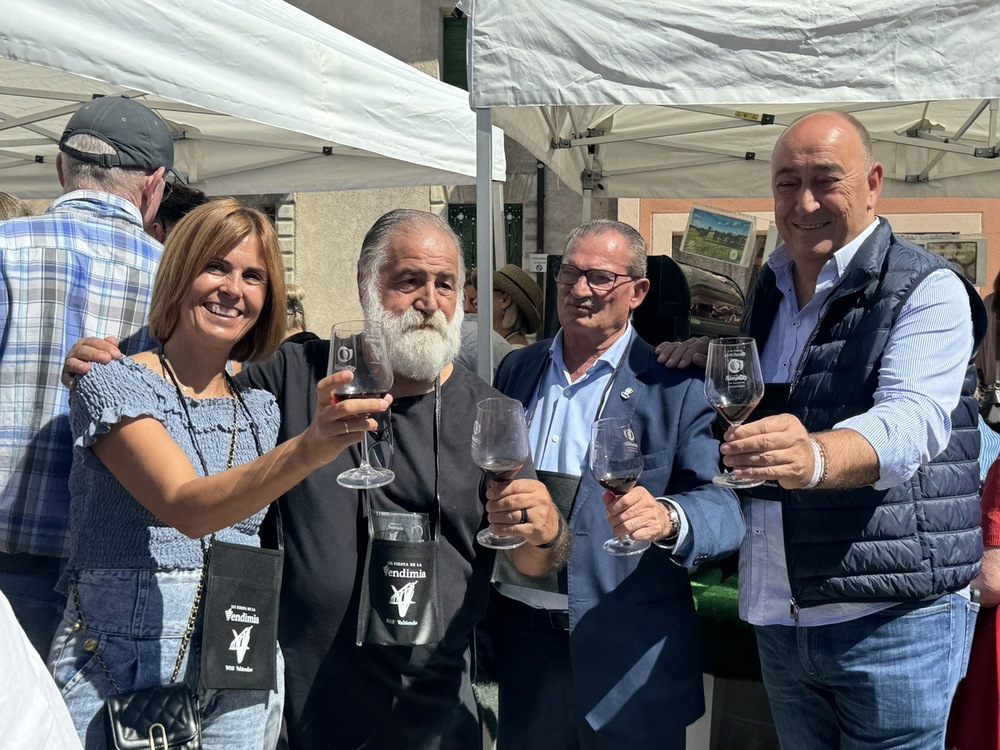 Valtiendas exalta el vino en la Fiesta de la Vendimia