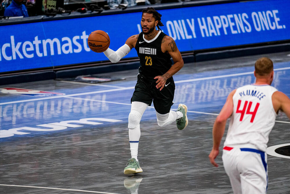 Derrick Rose announces his retirement from the NBA