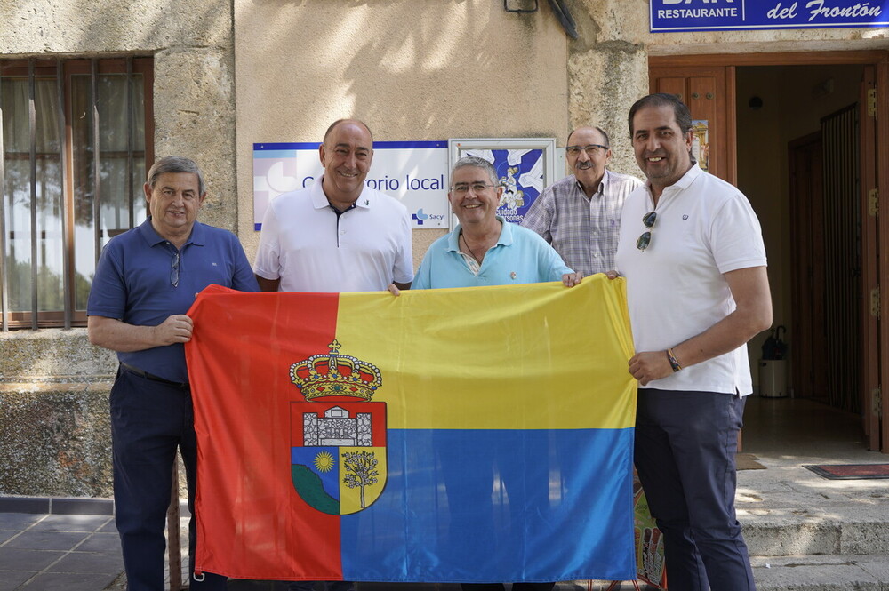 De Vicente, en Cerezo de Abajo y Carabias