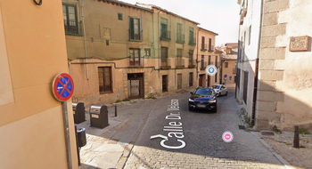 Sacan a subasta pública una casa en el casco histórico