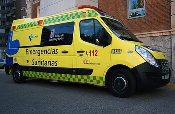 Dos jóvenes de 17 y 20 años mueren tras volcar en la A-66