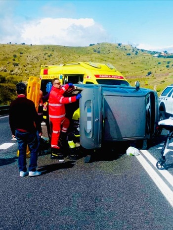 Herida una mujer en un accidente de tráfico en el Portachuelo