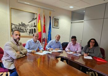 FECOSE y sindicatos firman el convenio colectivo de comercio