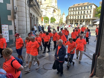 Galería de fotos de la Marcha de Parkinson Segovia