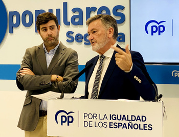 Vázquez defiende el proyecto de presupuestos de la Junta