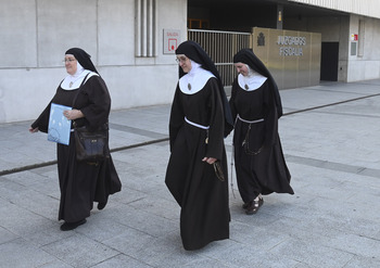 Las monjas de Belorado venden trufas a espaldas de la Iglesia