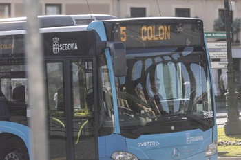 Los autobuses urbanos acortan su horario en Nochebuena