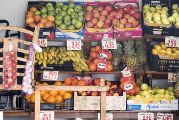 La UE tumba la importación de alimentos con pesticidas prohibidos