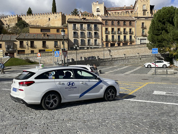 Segovia dará más licencias de taxi pese a la falta de consenso