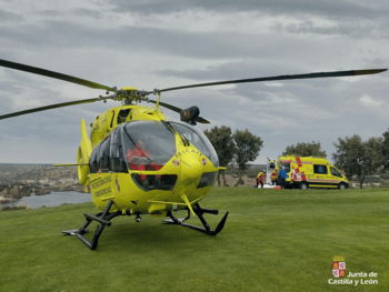 Rescatan en helicóptero a un motorista tras una caída