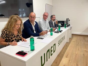 La UNED incorporará en Segovia varios cursos Senior