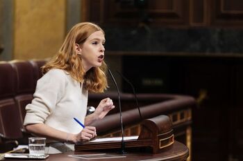 Lilith Verstrynge abandona Podemos y deja su acta de diputada