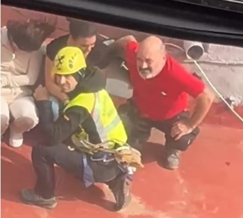 Segovia envía a bomberos y guardias civiles a Valencia