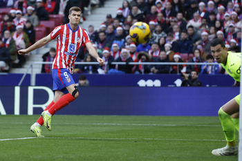 Sorloth eleva al Atlético