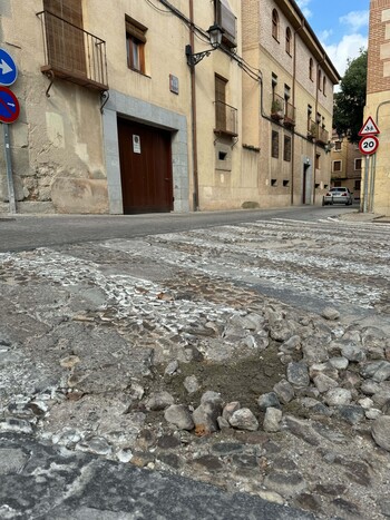 Ciudadanos pide la reparación urgente de calles en mal estado