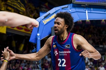 El Barça corta la sangría y el Baskonia acaba malparado