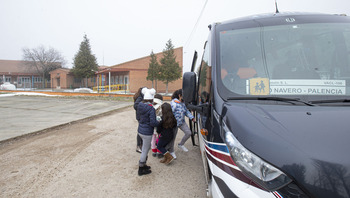 Tráfico vigila esta semana el transporte escolar