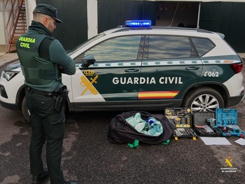 Dos ciudadanos atrapan a un ladrón que acababa de robar