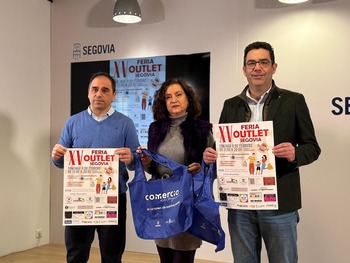 El Centro Cívico de Nueva Segovia acoge una feria outlet