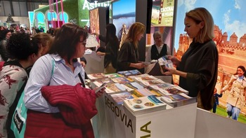 Segovia exhibe su 'músculo' turístico con éxito en Fitur