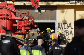 Un fallecido en un derrumbe en un garaje de Benetusser